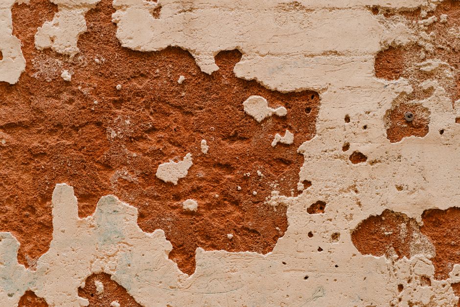 Closed-loop ad tracking for plastering companies in Singapore