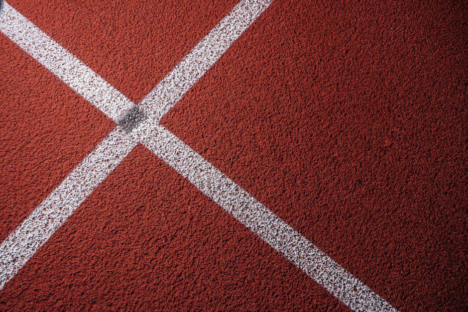Cross-domain tracking for ads that land on a different host in Australia