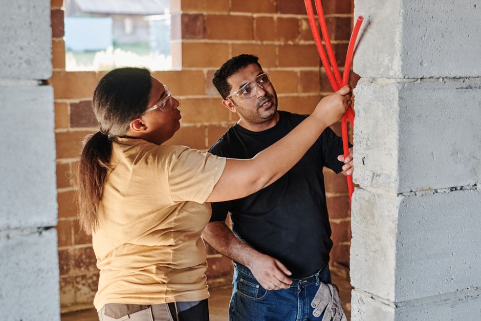 How Electrician Companies Stop Buying the Wrong Calls and Start Booking Better Jobs