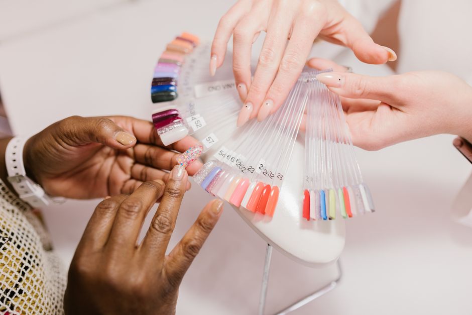 Google Ads cost and quality ranges for Nail Salons in the US