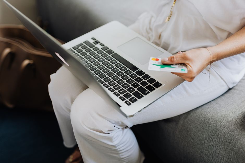 Google Ads mistakes that burn budget for E-Commerce companies in the UK