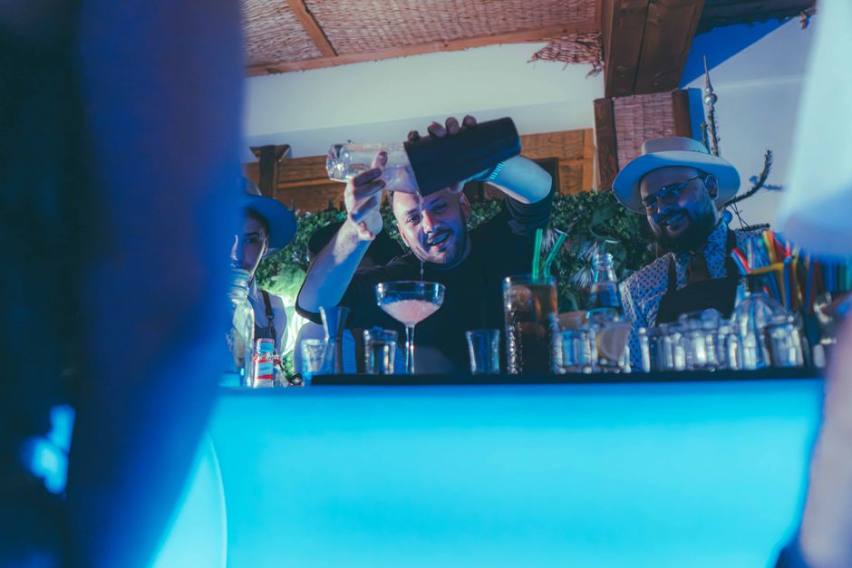 How to build landing pages that convert bars and nightlife l