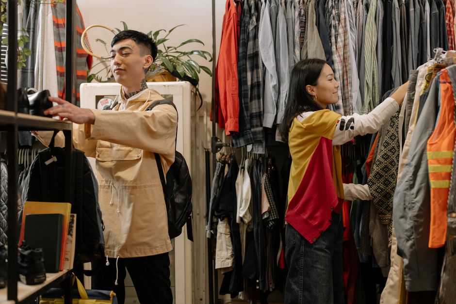 How to build landing pages that convert thrift store leads in Singapore