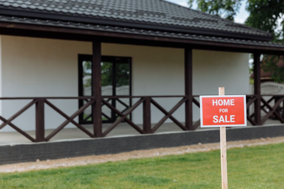 How to rank Residential Sales companies in the UK for high-intent search