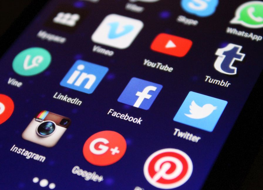 Instant Forms vs landing pages: which one actually books clients in Singapore?