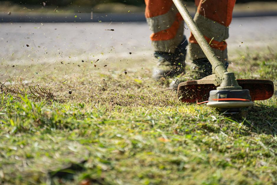 Lead tracking playbook for Lawn Care and Mowing companies in the UK