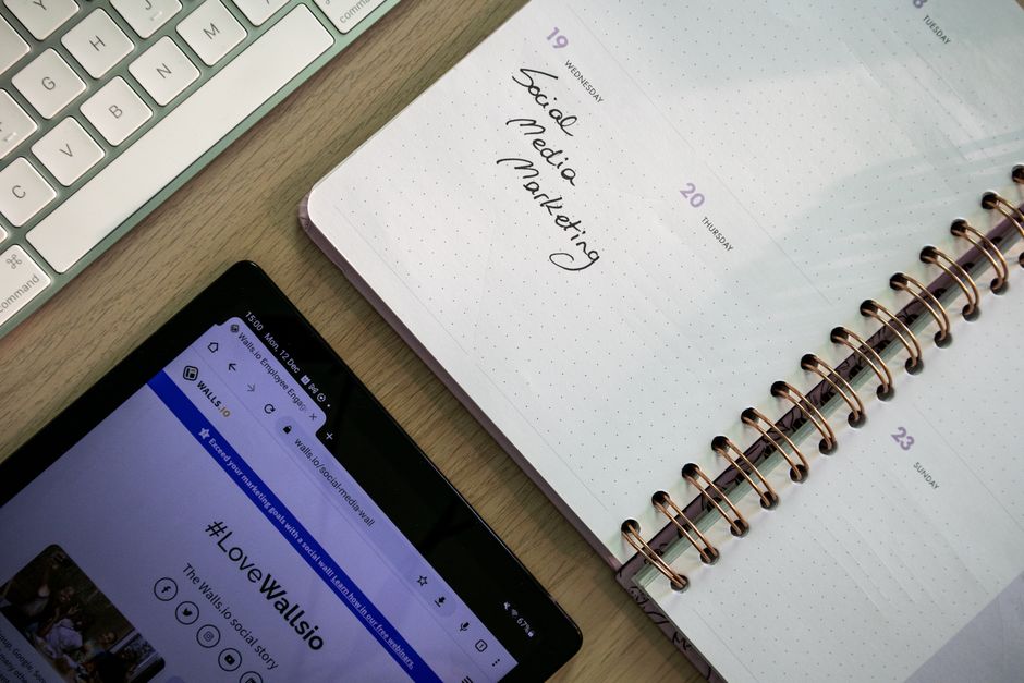 LinkedIn Ads for B2B lead gen: what actually books meetings in the UK