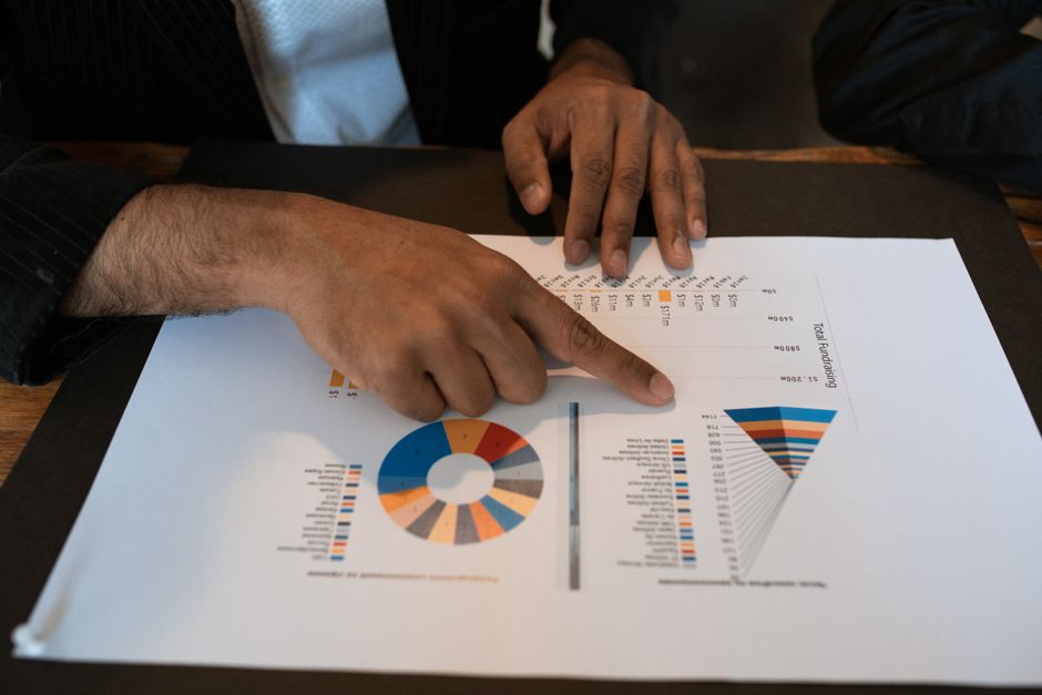 Paid ads conversion tracking: how to align Google, Meta, Bing, and GA4 on one lead definition