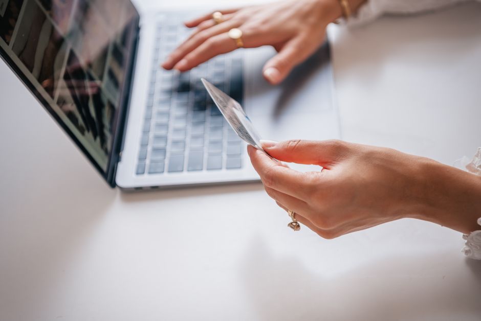 How to Stop Wasting PPC Budget in E-Commerce (Shopping, Search & PMax)