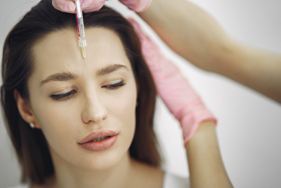 Real Google Ads scenarios for aesthetics and skin clinics in Singapore