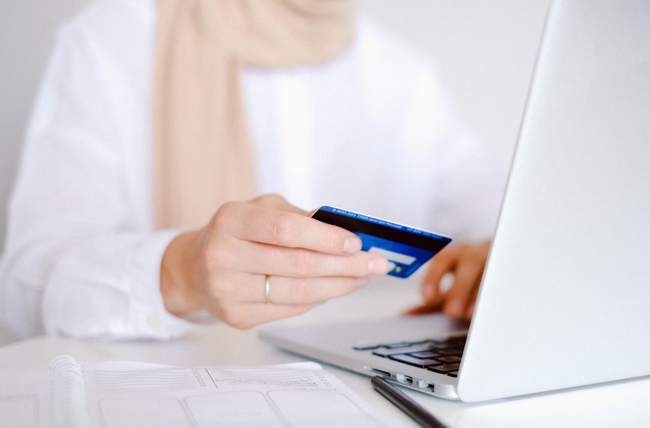 Real Google Ads scenarios for Banks and Credit Unions businesses in the UK