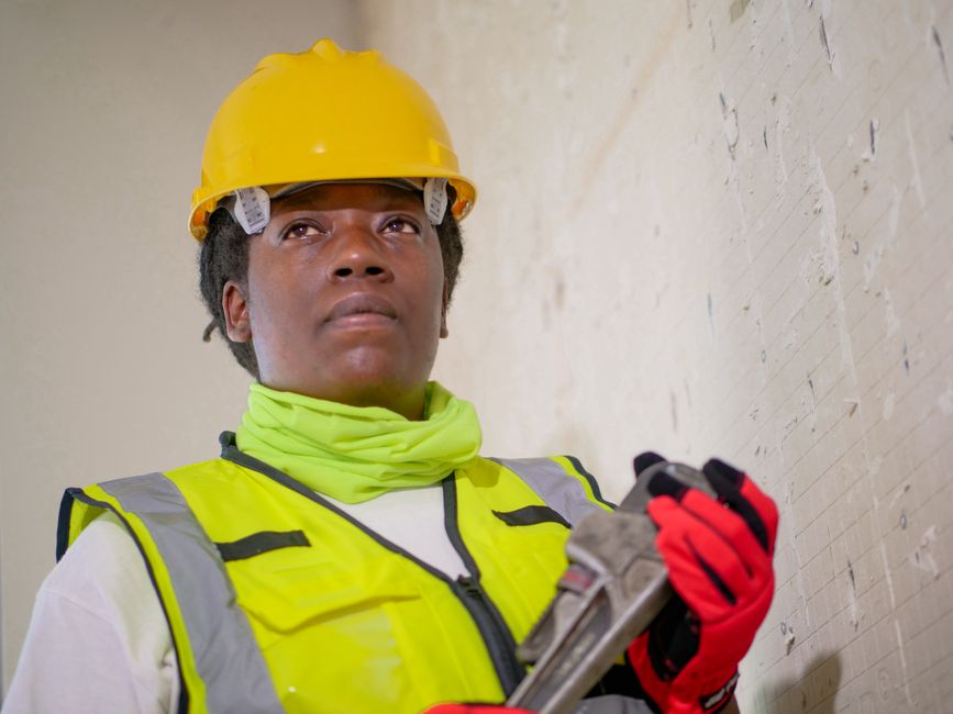 How UK crawl space encapsulation firms fill their survey calendar through local SEO