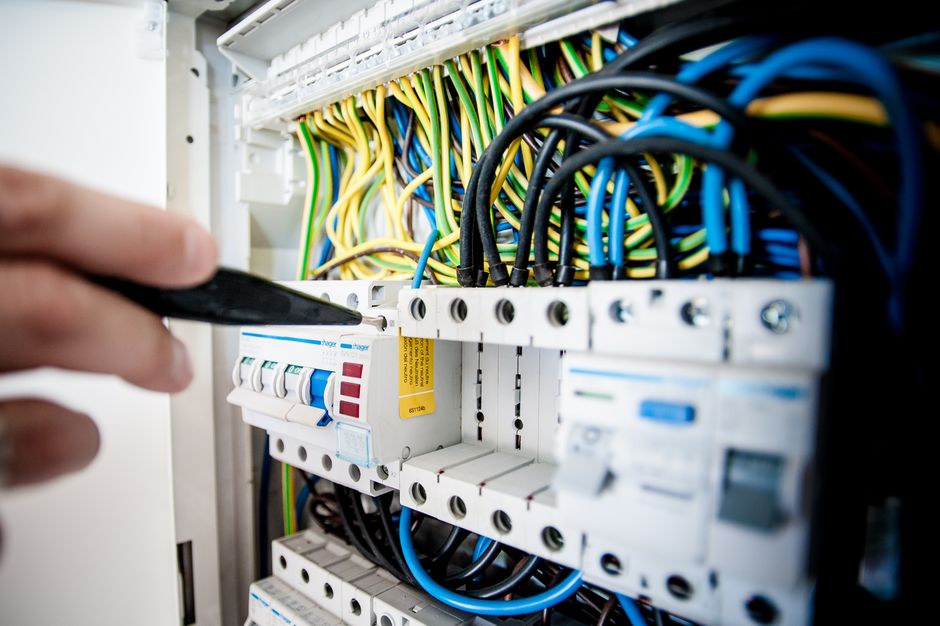 SEO benchmarks for generator installers in Singapore