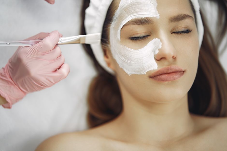 Social demand generation explained for Medical Aesthetics and Cosmetic Dermatology owners in the US