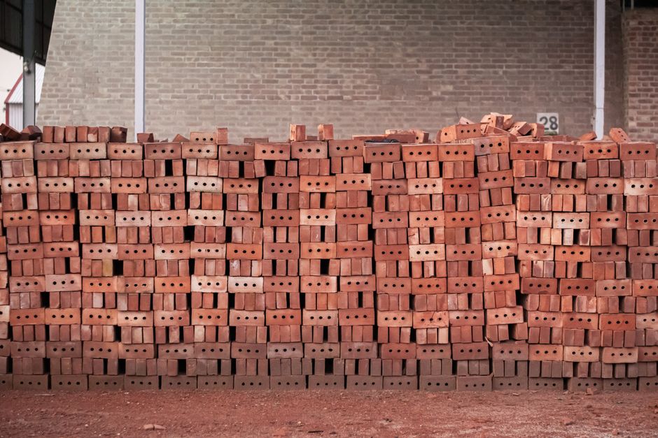 What works (and what wastes budget) in bricklaying SEO in the US