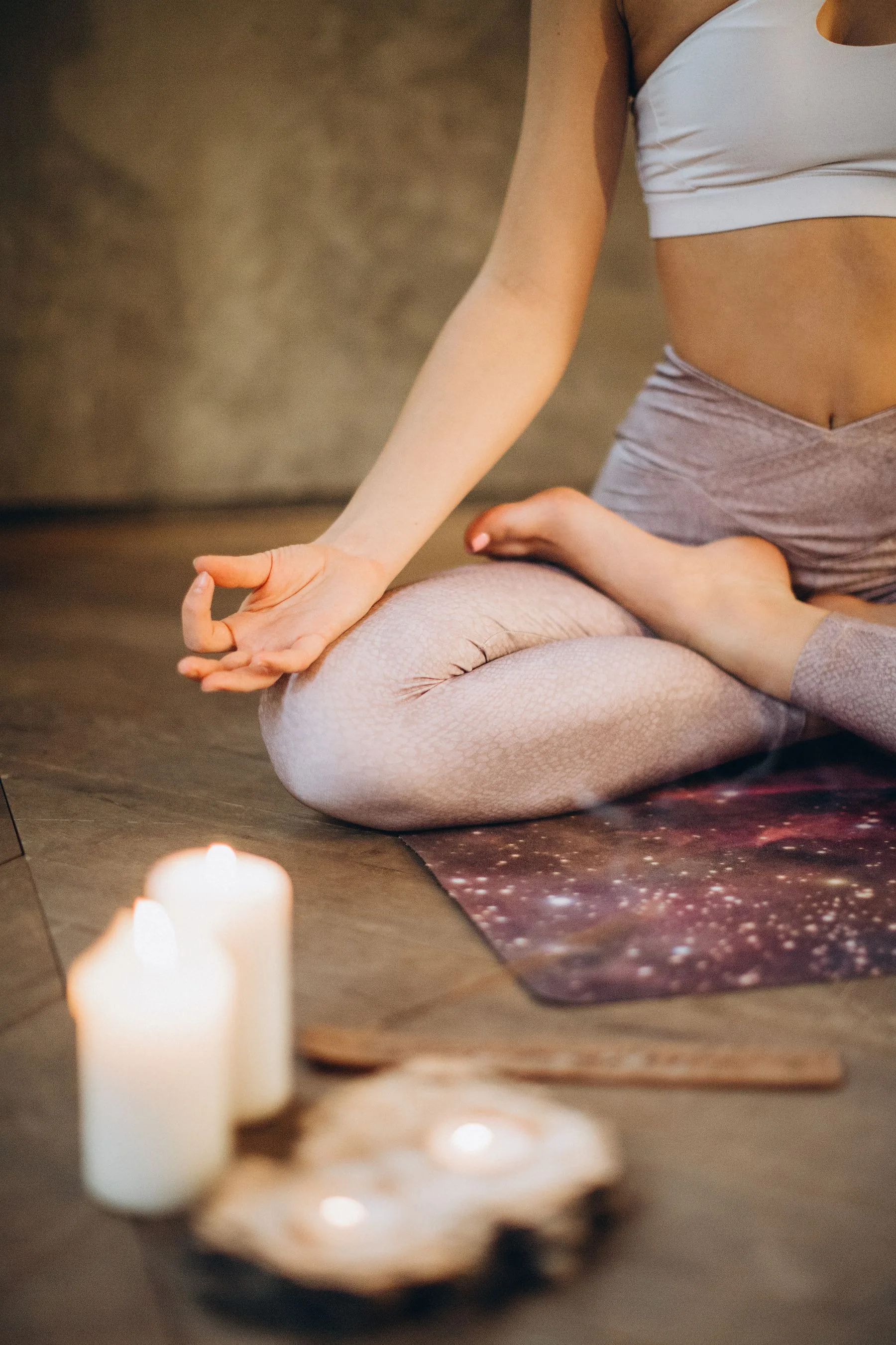 Calm wellness setting for body programmes. Photo by Elina Fairytale on Pexels